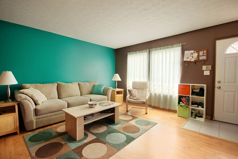 6 Simple Steps to Declutter Your Home