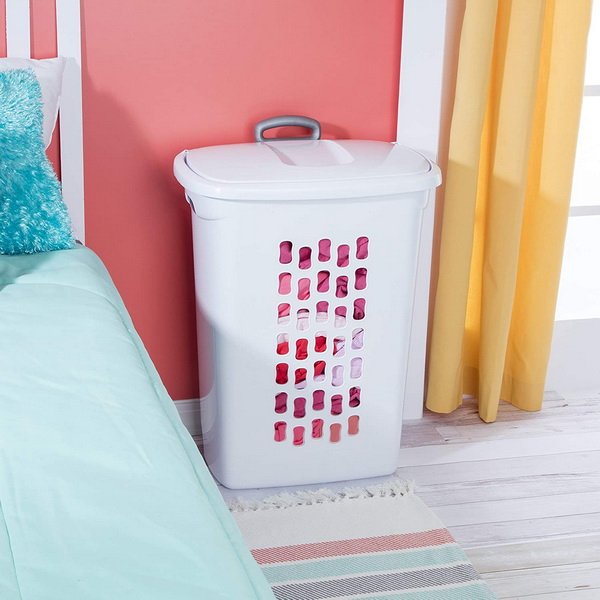 Sterilite-Wheeled-Laundry-Hamper