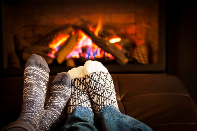 20 Ways to Get the Most Out of Being at Home this Winter