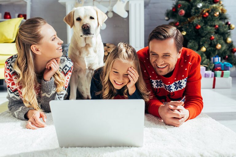 This Year’s Best Christmas Ads to Get You in the Holiday Spirit