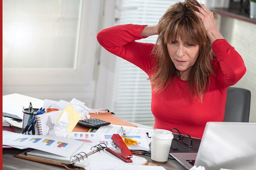 entrepreneur-stressed-by-lack-of-organization-& -productivity-dp