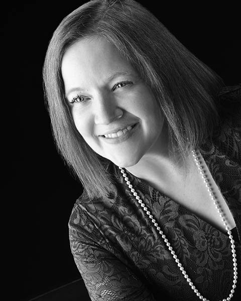 Sarah M. Eden, courtesy of Annalisa Photography
